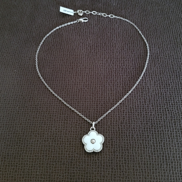 Brighton "Dazzling Love"♥️ White Flower🌸 Pendant Necklace - NWT - Picture 8 of 15